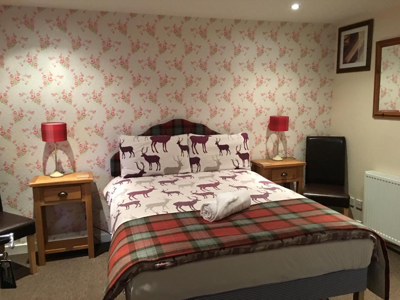Carisbrooke Guest House Инвернес Екстериор снимка