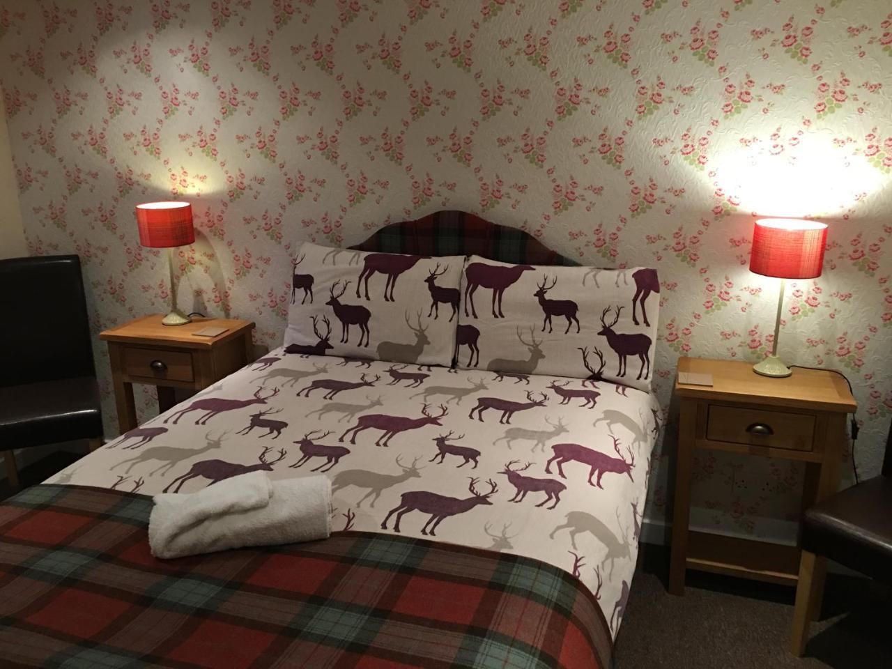 Carisbrooke Guest House Инвернес Екстериор снимка