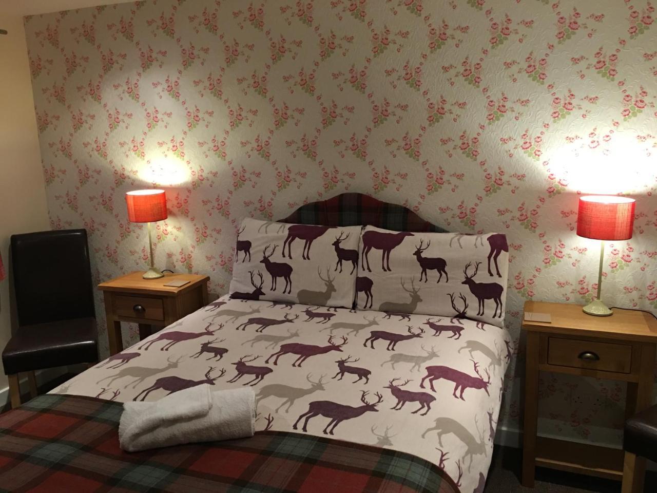 Carisbrooke Guest House Инвернес Екстериор снимка